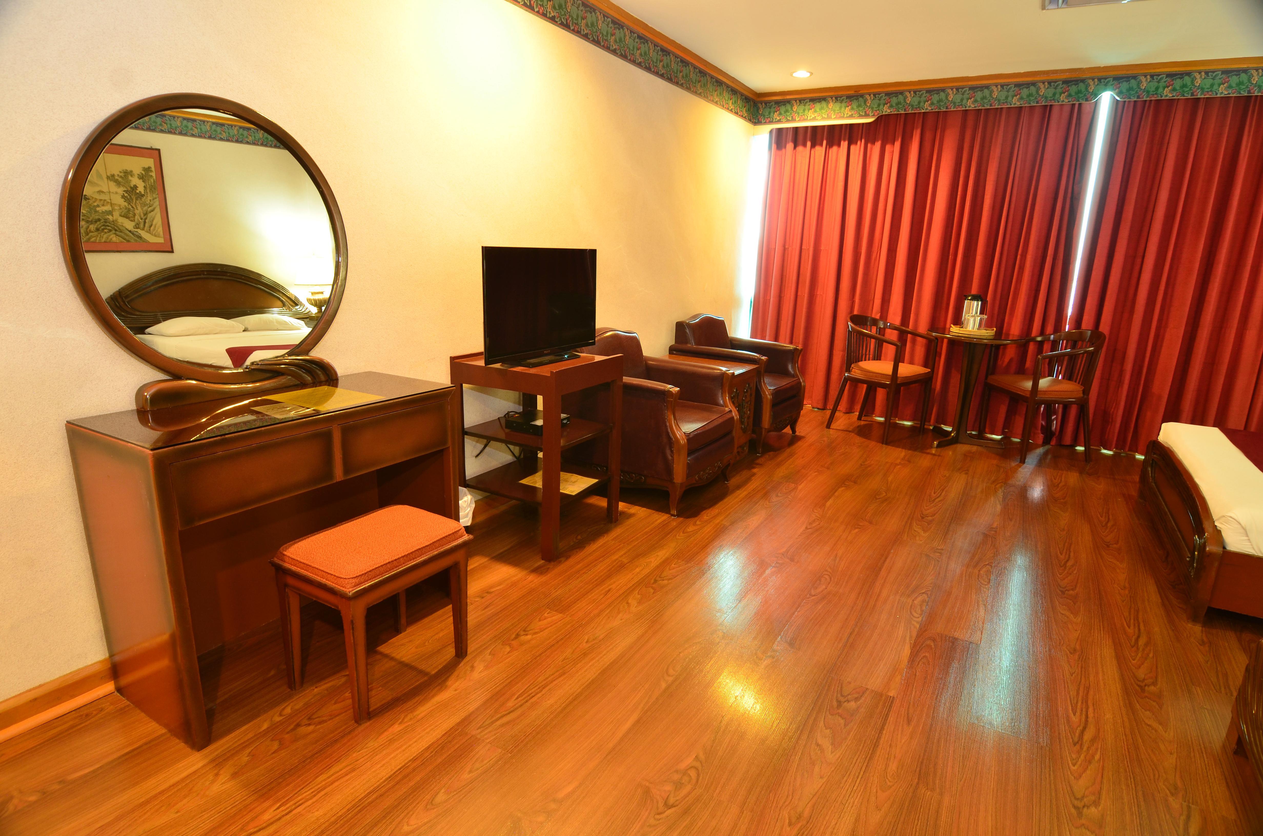 Holiday Plaza Hotel Cebu Luaran gambar