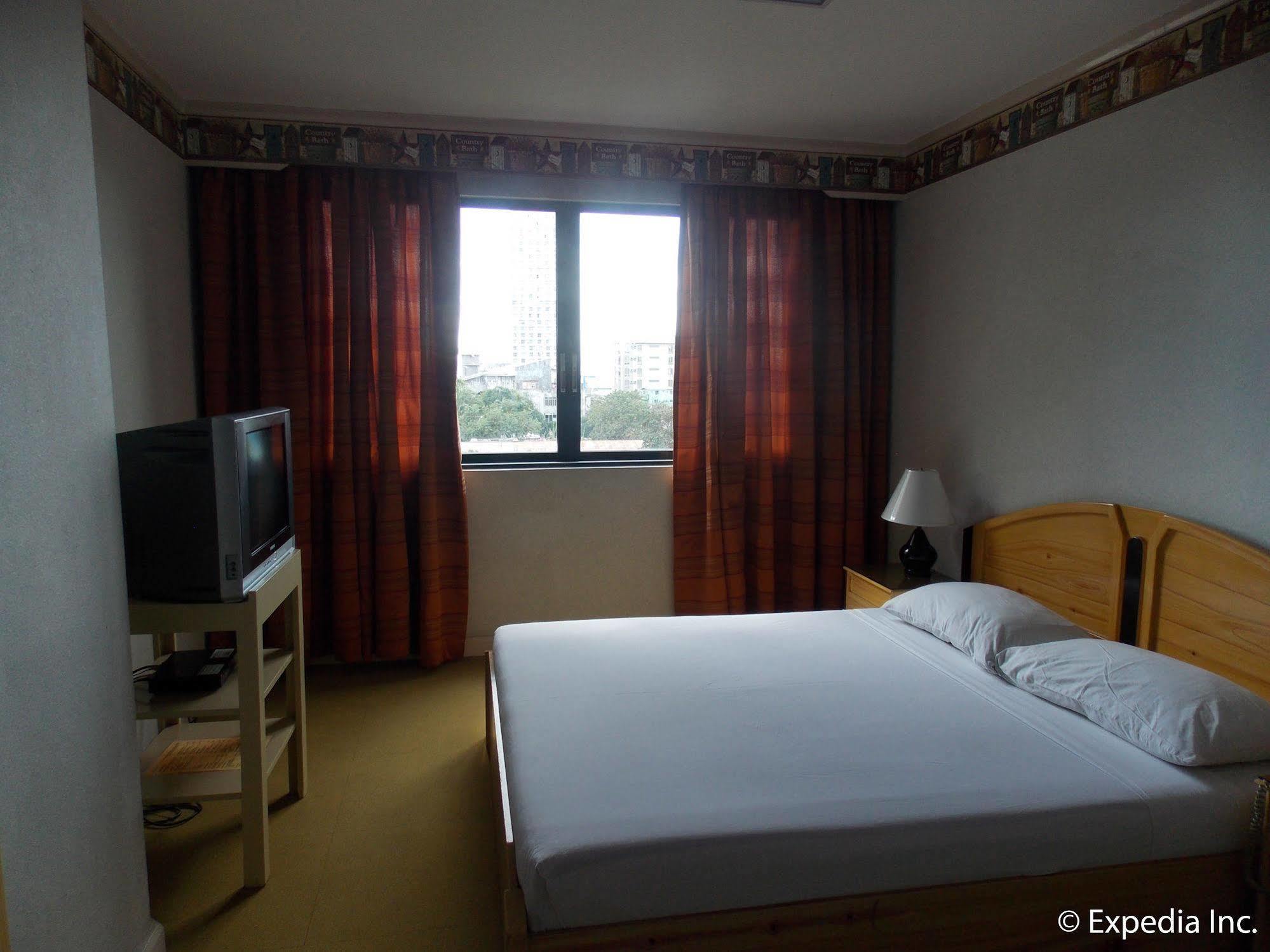 Holiday Plaza Hotel Cebu Luaran gambar