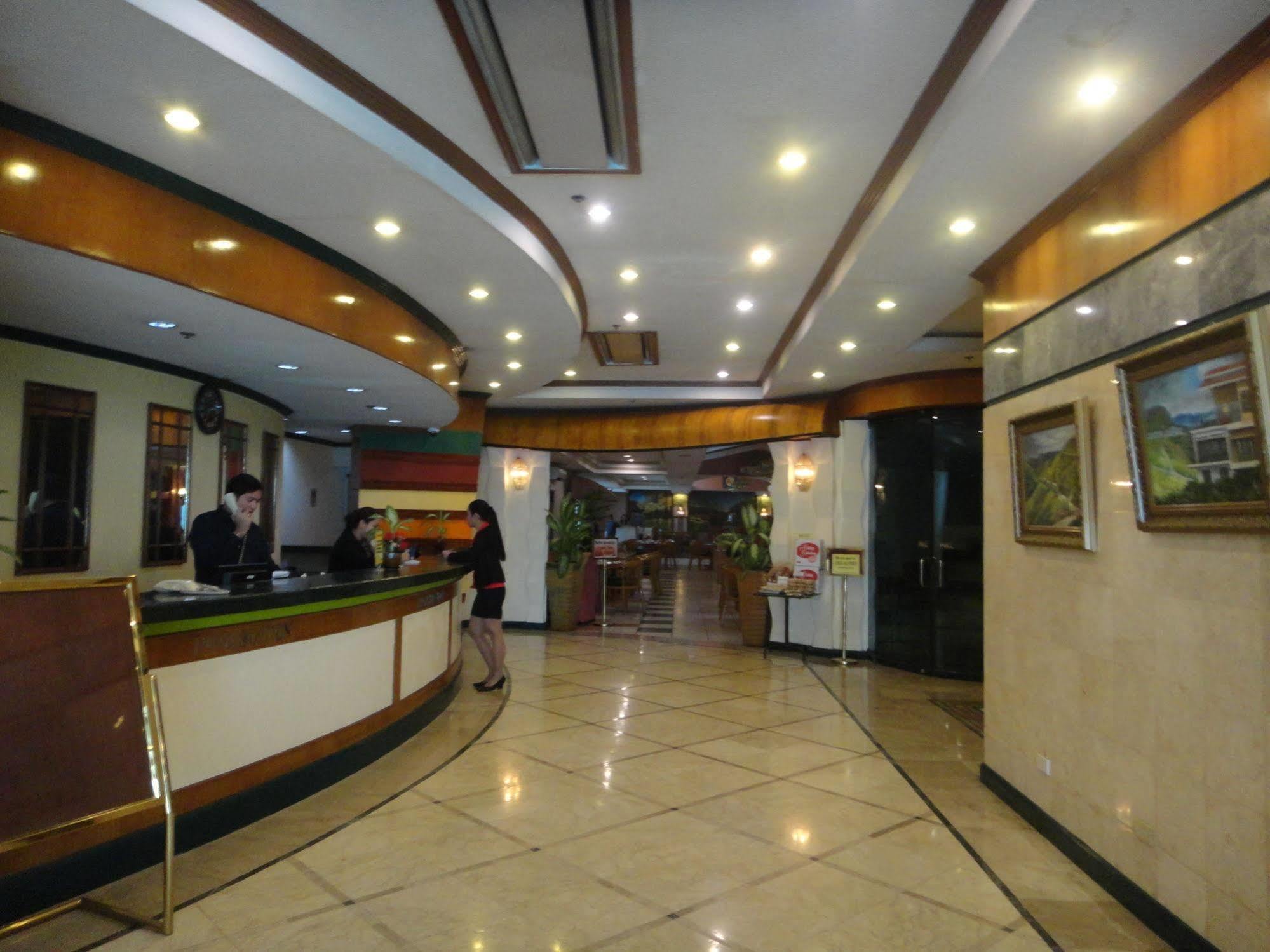 Holiday Plaza Hotel Cebu Luaran gambar